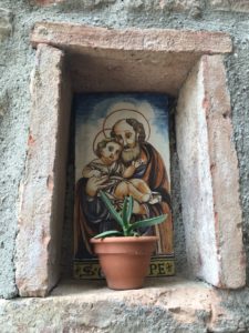 Edicola privata San Giuseppe con bambino